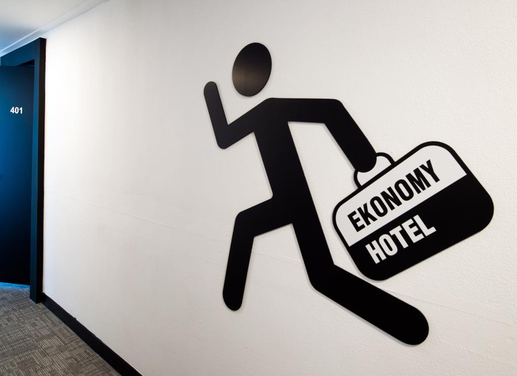 Ekonomy Hotel Сокчхо Екстер'єр фото